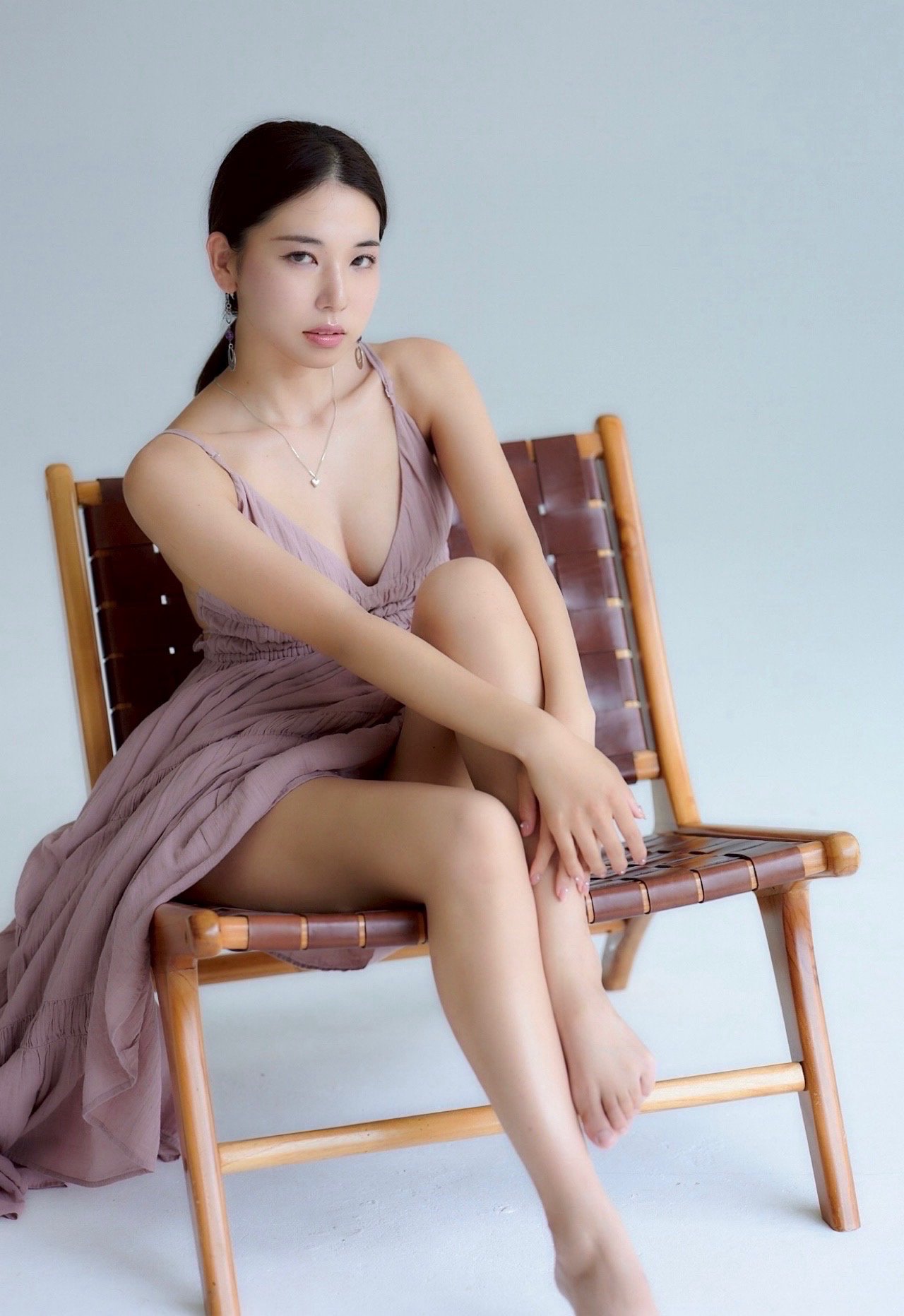 AILY8