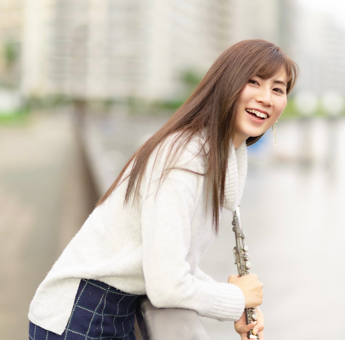 益子友里5