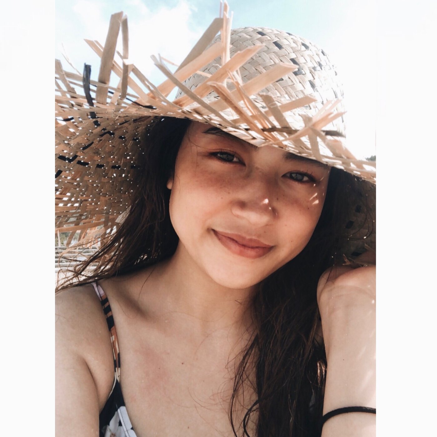 Leila2