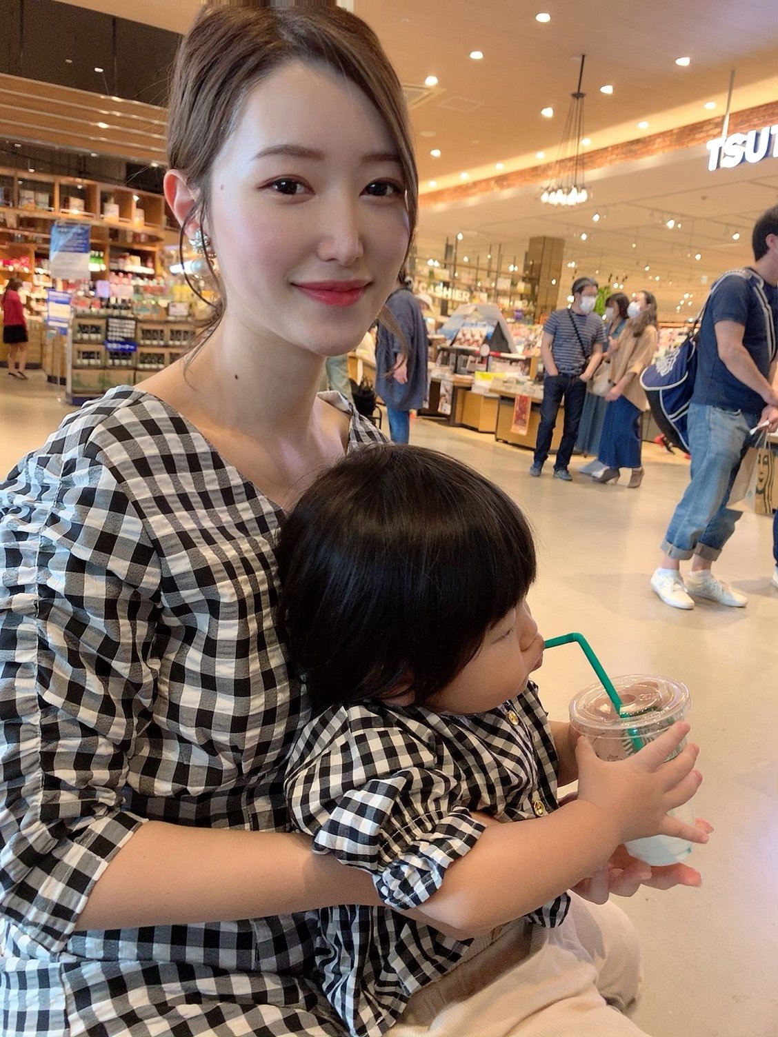 持留　桃香2