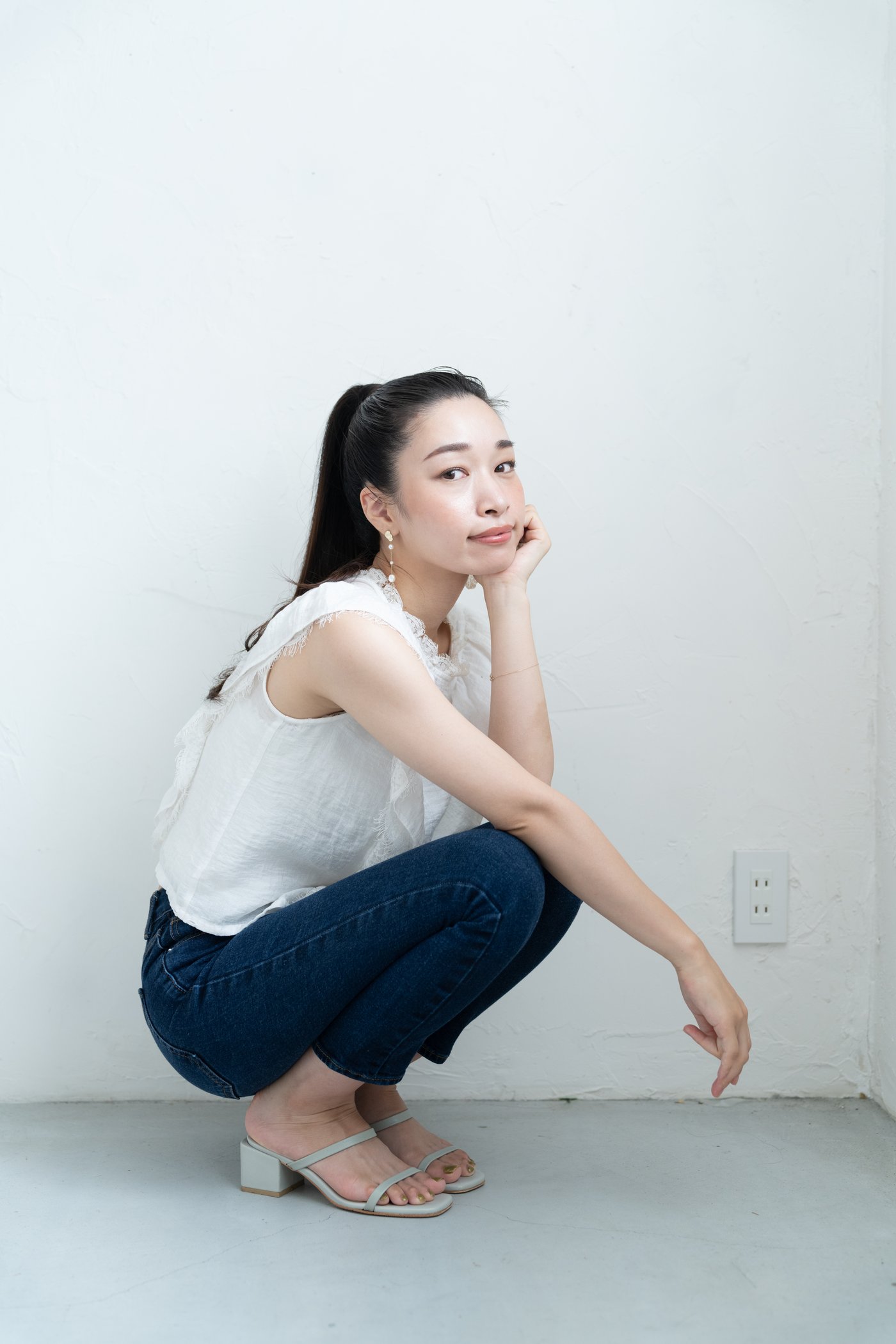 佳9