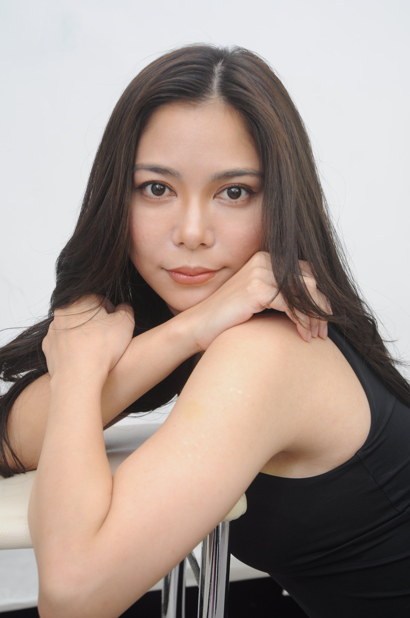 NARISA9