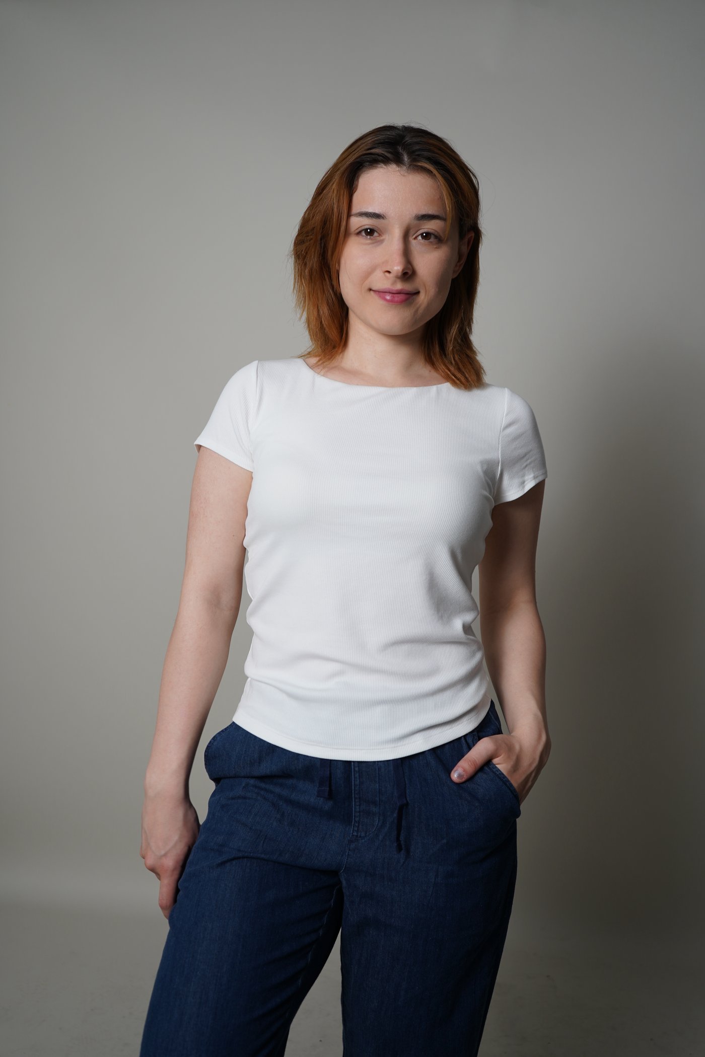 Anya Hartley7