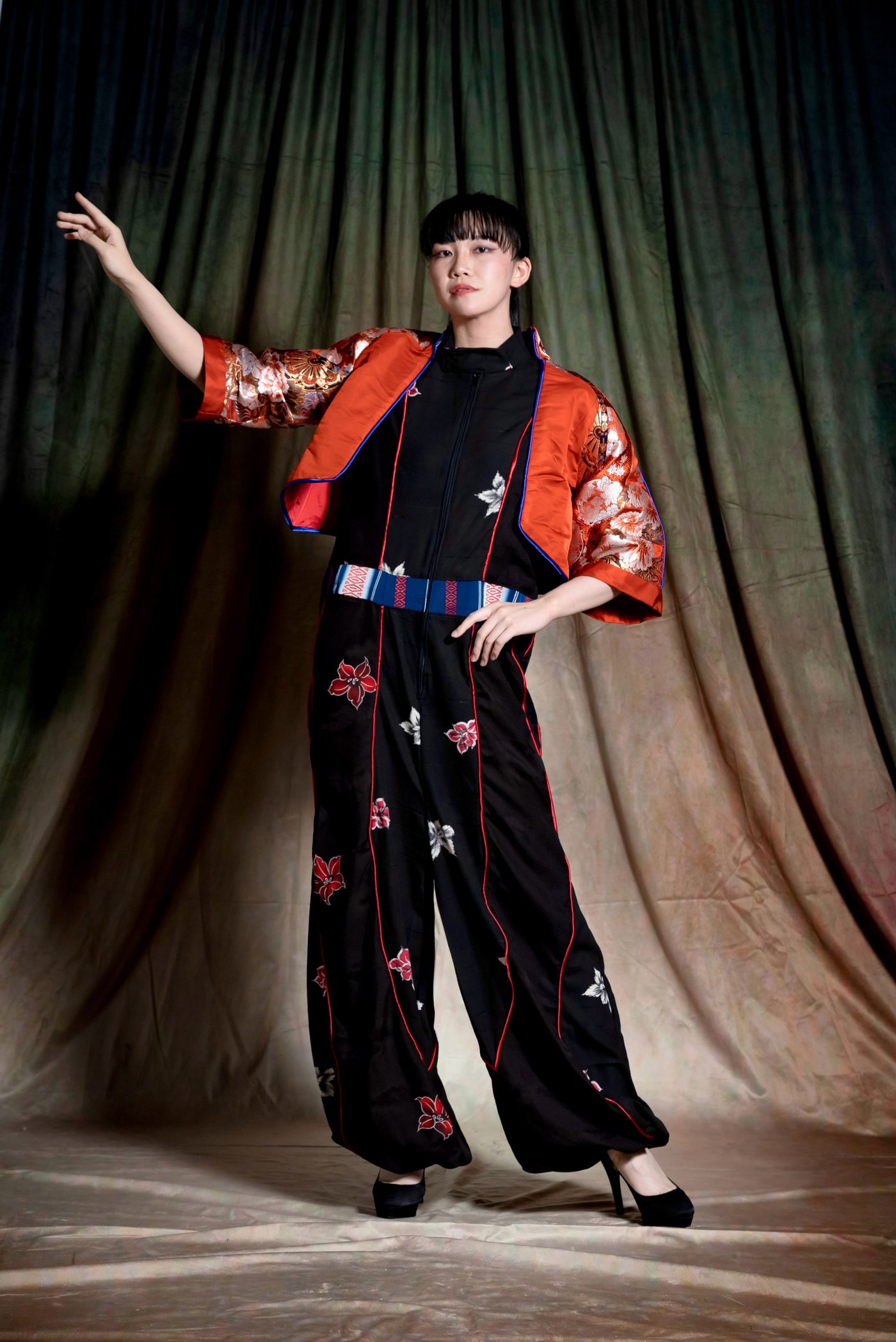 黛4