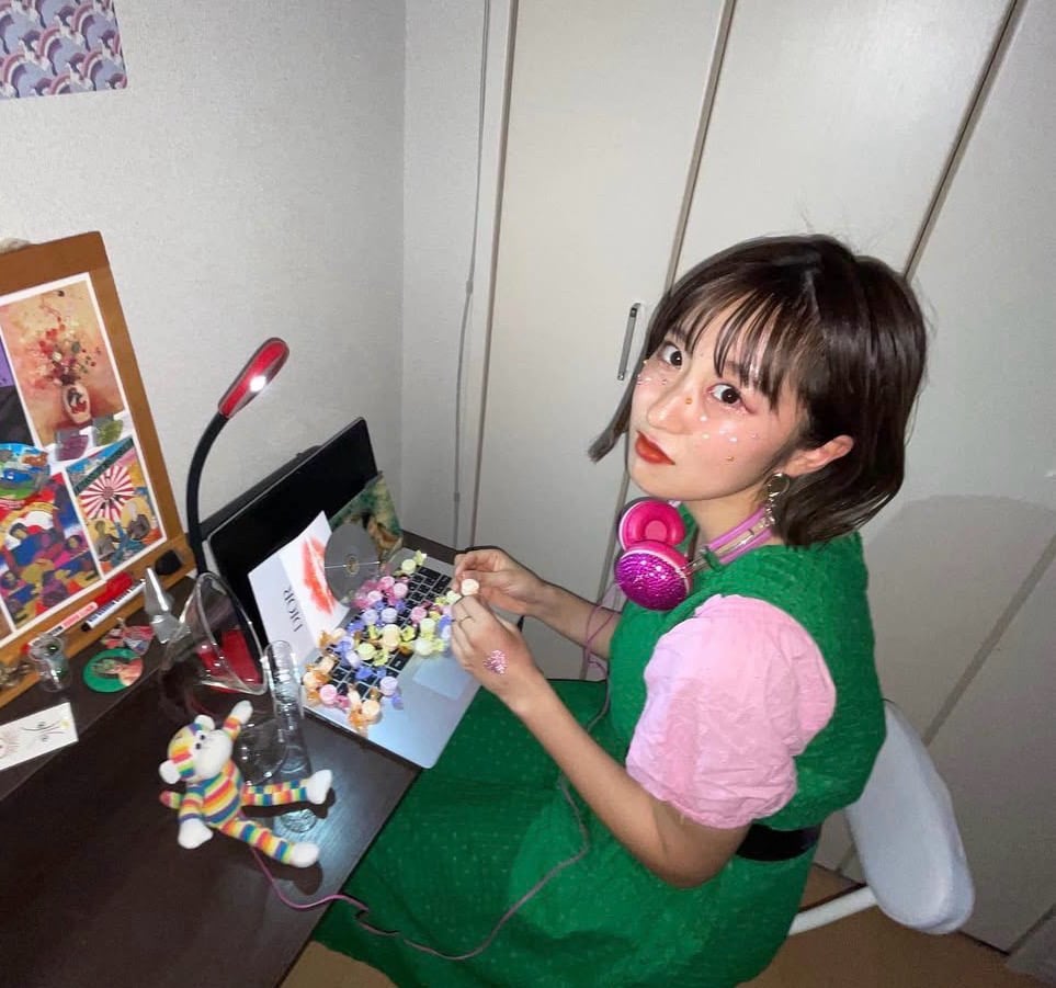 絵具　愛理1
