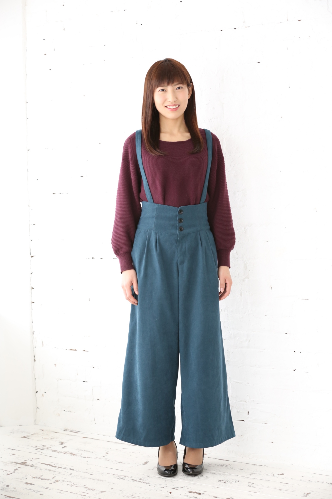 鈴来梨里杏2